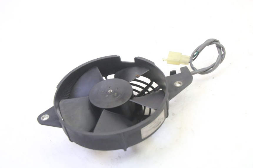 photo de WENTYLATOR HONDA FES S-WING SWING ABS 125 (2007 - 2015) - Szczegół części