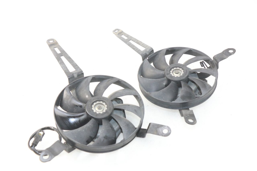 photo de WENTYLATOR YAMAHA FJR ABS 1300 (2006 - 2012) - Widok główny