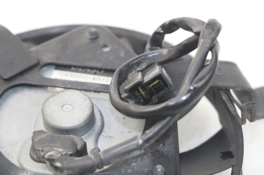 photo de WENTYLATOR YAMAHA FJR ABS 1300 (2006 - 2012) - Punkty mocowania