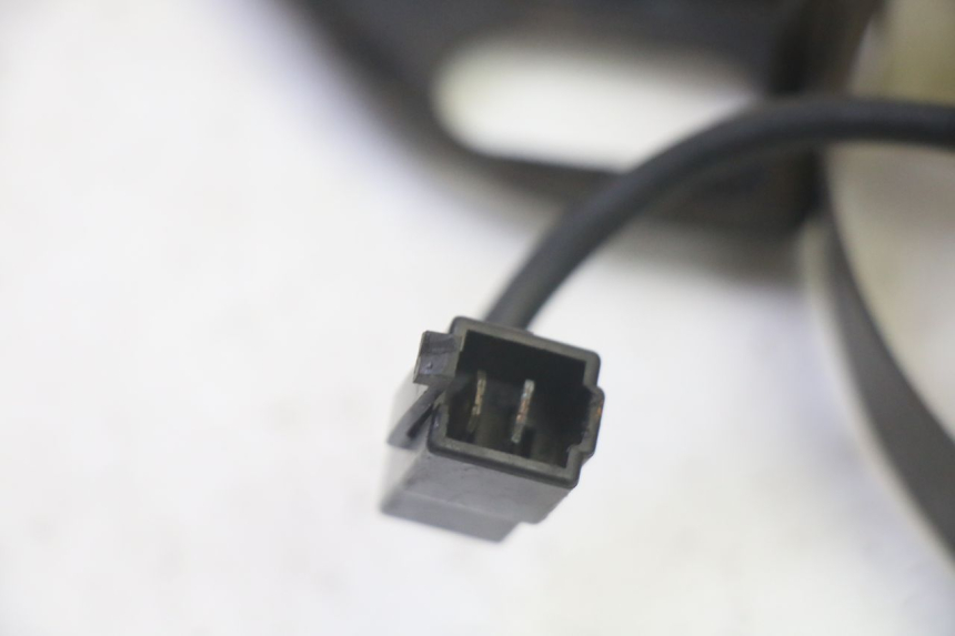 photo de WENTYLATOR KAWASAKI GPX R WARBIRD 600 (1988 - 1993) - Stan powierzchni