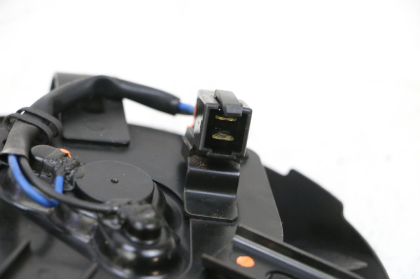 photo de WENTYLATOR SUZUKI GSXR GSX-R 1000 (2003 - 2004) - Zoom stanu zużycia