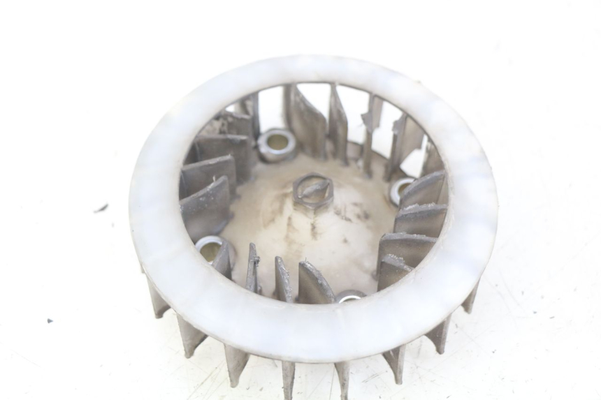 photo de WENTYLATOR PEUGEOT KISBEE 4T 50 (2018 - 2022) - Widok główny