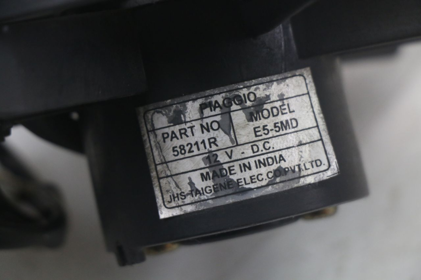 photo de WENTYLATOR PIAGGIO MP3 LT 400 (2007 - 2012) - Widok ogólny