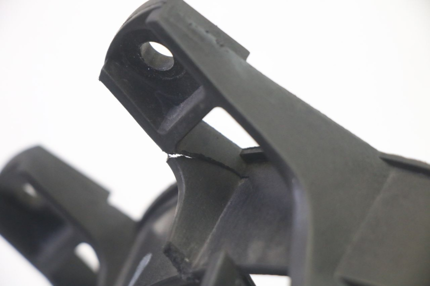 photo de WENTYLATOR PIAGGIO MP3 500 (2016 - 2018) - Punkty mocowania