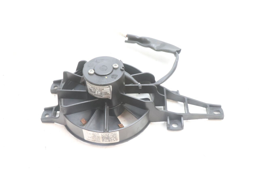 photo de WENTYLATOR PIAGGIO MP3 500 (2016 - 2018) - Widok ogólny