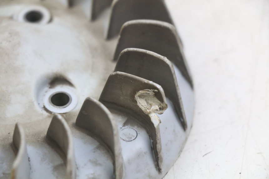 photo de WENTYLATOR MBK OVETTO 2T 50 (2007 - 2017) - Zoom stanu zużycia