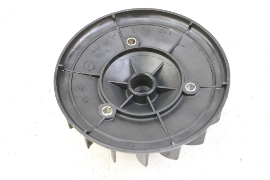 photo de WENTYLATOR PIAGGIO VESPA LX 2T 50 (2005 - 2013) - Zoom stanu zużycia