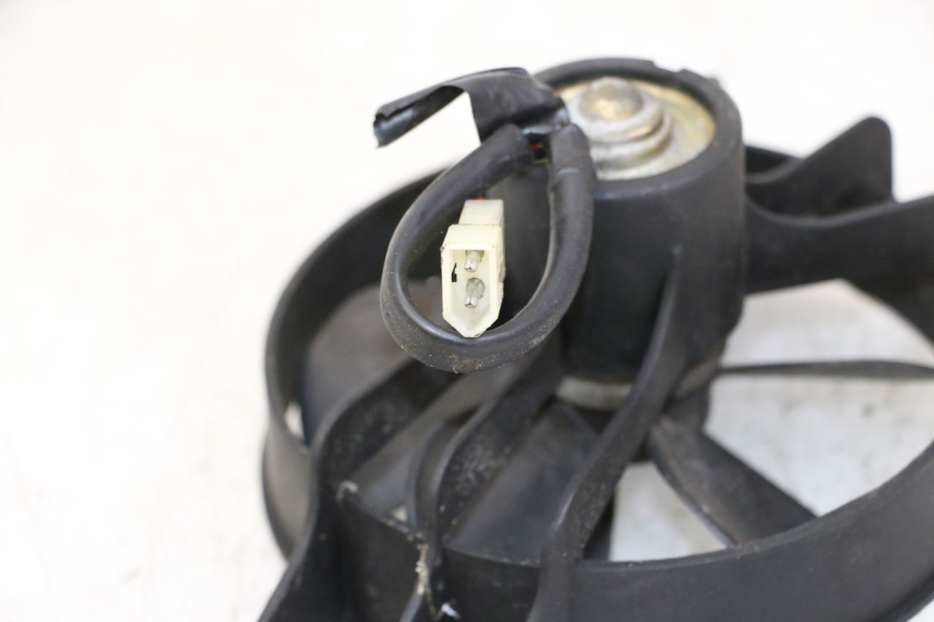 photo de WENTYLATOR PEUGEOT SATELIS 125 (2013 - 2018) - Zoom stanu zużycia