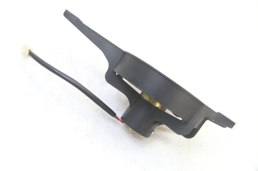 photo de WENTYLATOR PEUGEOT SATELIS 125 (2013 - 2018) - Zoom stanu zużycia