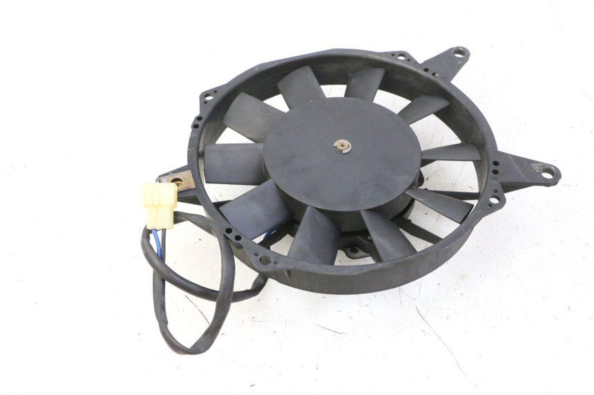 photo de WENTYLATOR TRIUMPH SPRINT 900 (1995 - 1998) - Zoom stanu zużycia