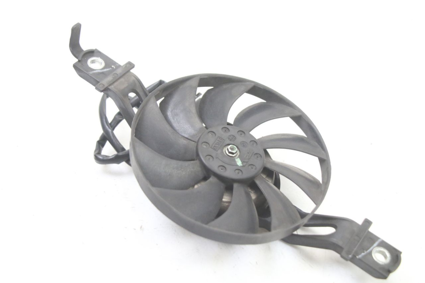 photo de WENTYLATOR SUZUKI BURGMAN 125 (2015 - 2017) - Zoom stanu zużycia