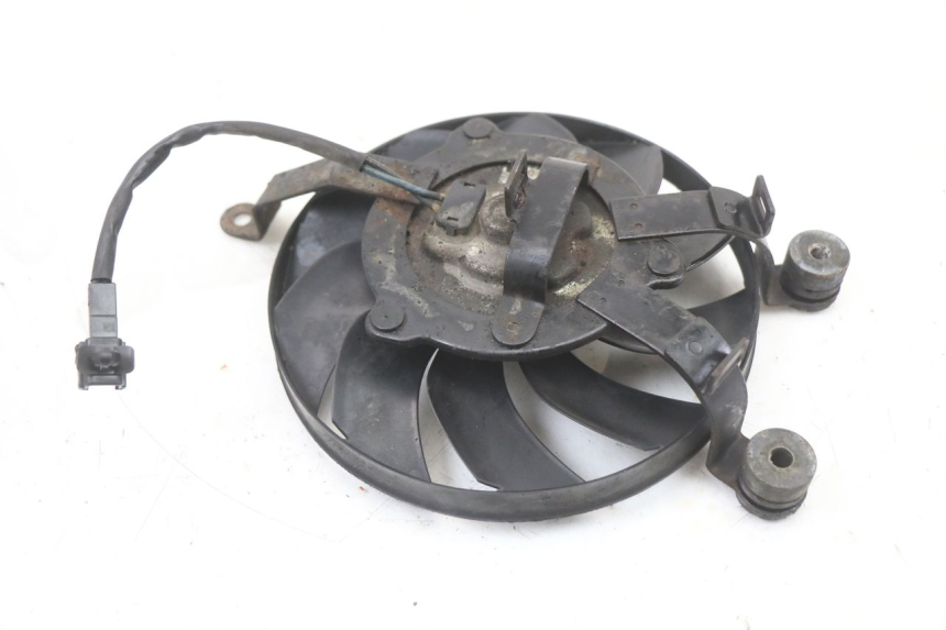 photo de WENTYLATOR SUZUKI GSX F GSXF 650 (2007 - 2015) - Inny kąt widzenia