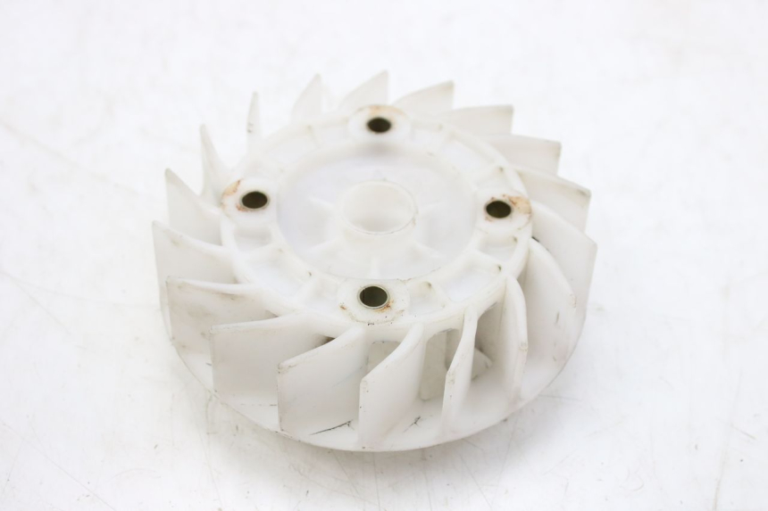 photo de WENTYLATOR PEUGEOT TWEET 125 (2010 - 2017) - Szczegół części