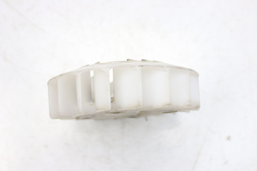 photo de WENTYLATOR PEUGEOT TWEET 125 (2010 - 2017) - Inny kąt widzenia