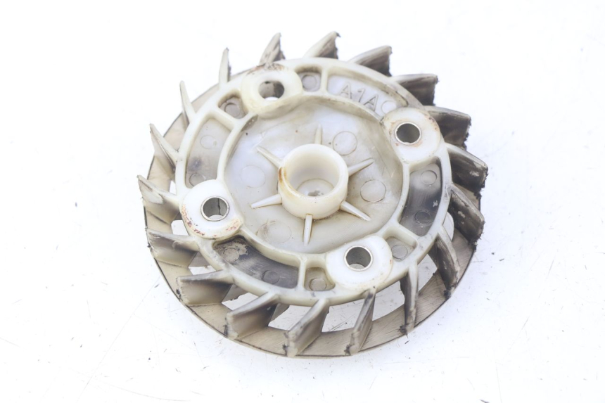 photo de WENTYLATOR PEUGEOT VIVACITY NEW 4T 50 (2008 - 2017) - Szczegół części