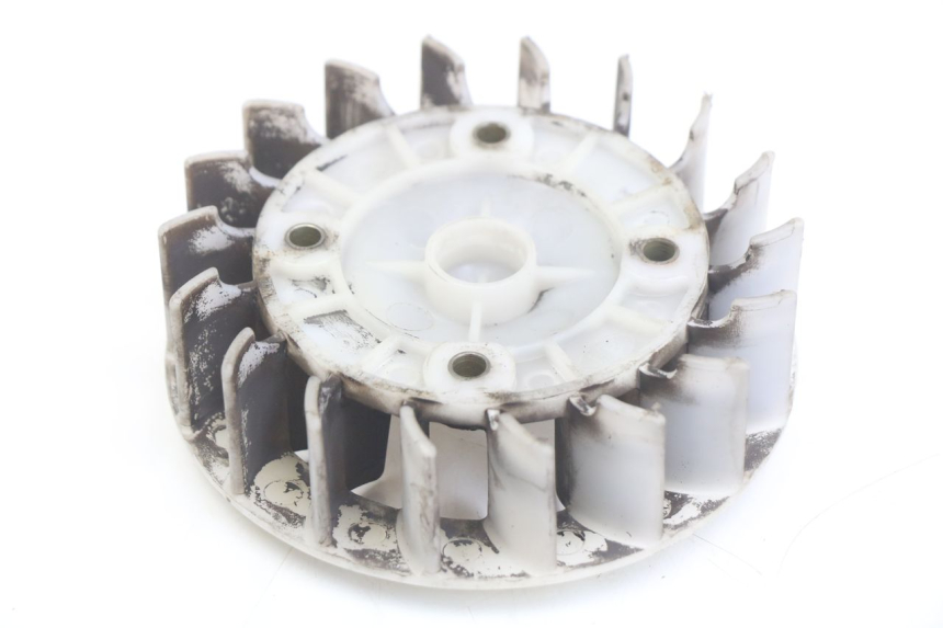 photo de WENTYLATOR PEUGEOT VIVACITY 125 (2010 - 2017) - Zoom stanu zużycia