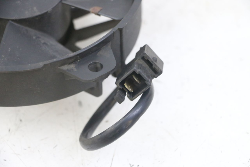 photo de WENTYLATOR YAMAHA X-MAX XMAX 125 (2010 - 2013) - Inny kąt widzenia