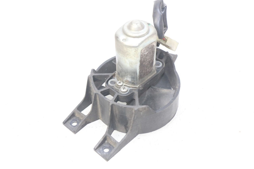 photo de WENTYLATOR PIAGGIO X9 EVOLUTION 250 (2003 - 2007) - Inny kąt widzenia