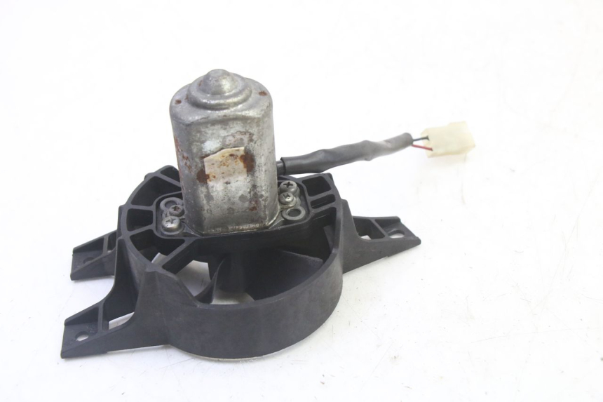 photo de WENTYLATOR PIAGGIO X9 EVOLUTION 125 (2003 - 2007) - Inny kąt widzenia