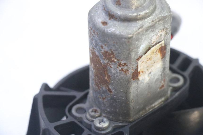 photo de WENTYLATOR PIAGGIO X9 EVOLUTION 125 (2003 - 2007) - Zbliżenie techniczne