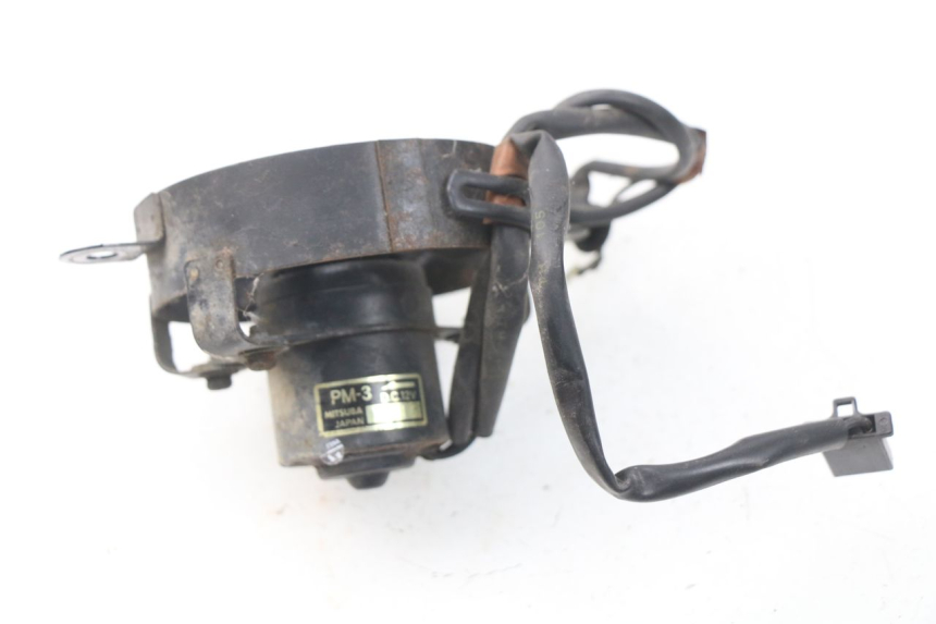 photo de WENTYLATOR HONDA XLV VARADERO 125 (2000 - 2006) - Szczegół części