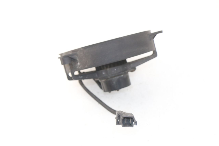 photo de WENTYLATOR YAMAHA YP MAJESTY 125 (2002 - 2006) - Szczegół części