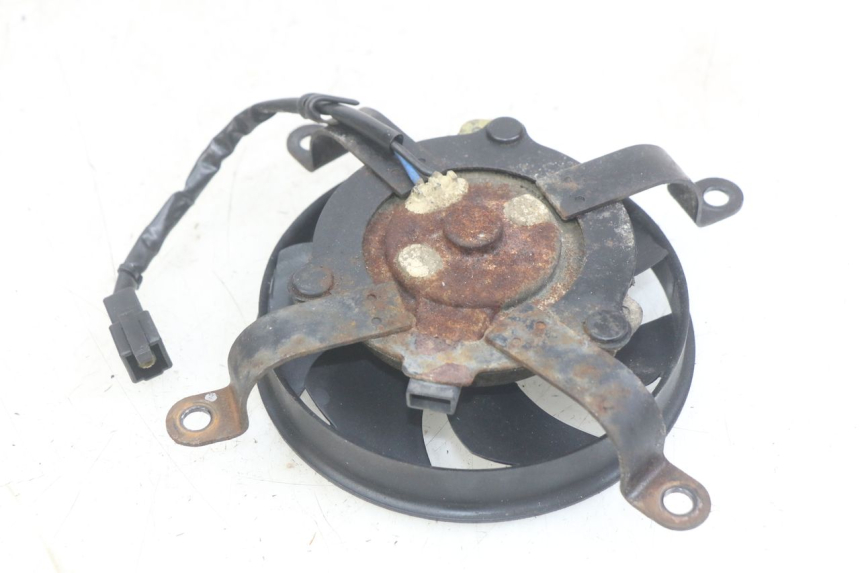 photo de WENTYLATOR YAMAHA YP MAJESTY 400 (2004 - 2008) - Inny kąt widzenia