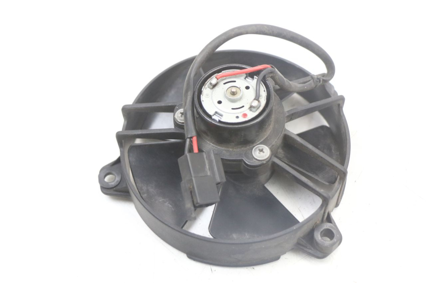 photo de WENTYLATOR YAMAHA YP MAJESTY 125 (2002 - 2006) - Zoom stanu zużycia