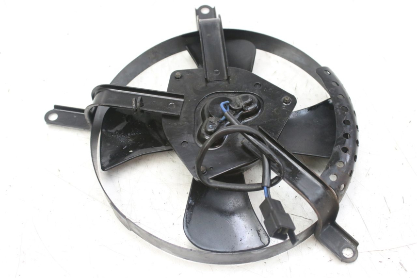 photo de WENTYLATOR KAWASAKI ZX-6R ZX6R 600 (1995 - 1997) - Szczegół części