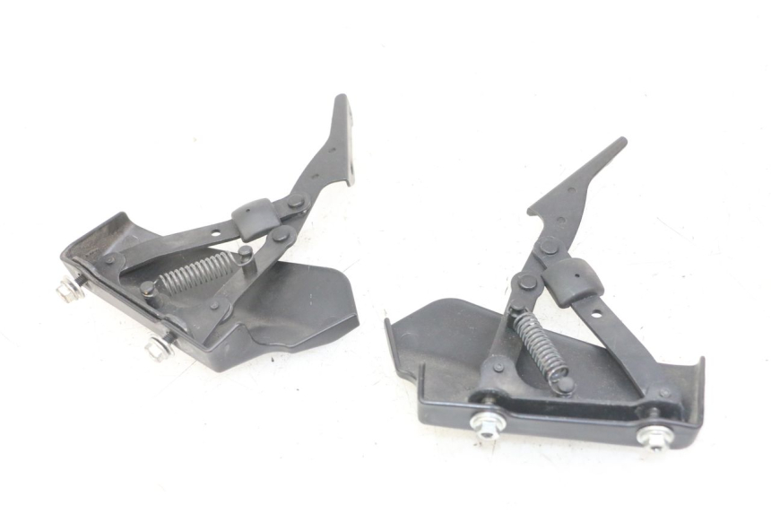 photo de SIŁOWNIK KUFERKA PIAGGIO MP3 LT 300 (2010 - 2016) - Widok główny