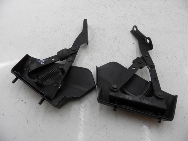 photo de SIŁOWNIK KUFERKA PIAGGIO MP3 RL 125 (2006 - 2014) - Inny kąt widzenia