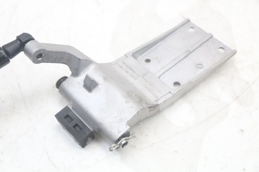 photo de SIŁOWNIK KUFERKA YAMAHA XMAX X-MAX ABS 125 (2017 - 2020) - Inny kąt widzenia