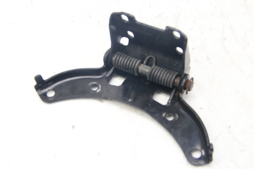 photo de SIŁOWNIK SIEDZENIA PIAGGIO VESPA SPRINT 2T 50 (2014 - 2018) - Widok główny