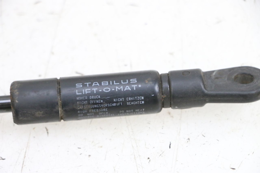 photo de SIŁOWNIK SIEDZENIA YAMAHA XMAX X-MAX 125 (2006 - 2009) - Inny kąt widzenia