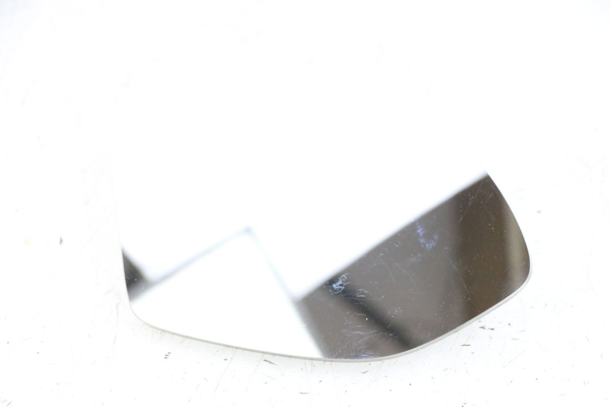 photo de SZKŁO LEWEGO LUSTERKA WSTECZNEGO PIAGGIO X9 EVOLUTION 125 (2003 - 2007) - Stan powierzchni