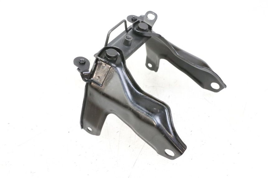 photo de ZAMEK SIEDZENIA HUSQVARNA SVARTPILEN 401 (2018 - 2023) - Zoom stanu zużycia