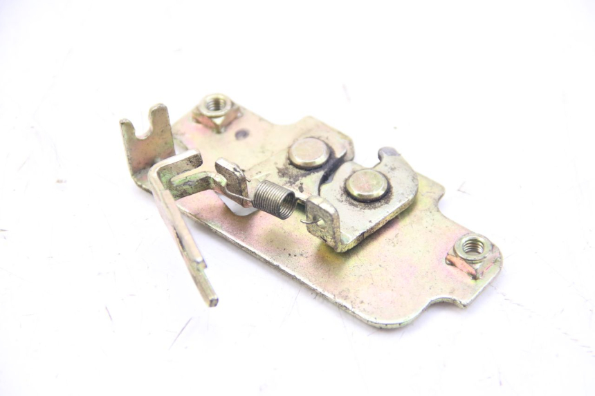 photo de ZAMEK SIEDZENIA SYM JET 14 4T 50 (2018 - 2022) - Szczegół części