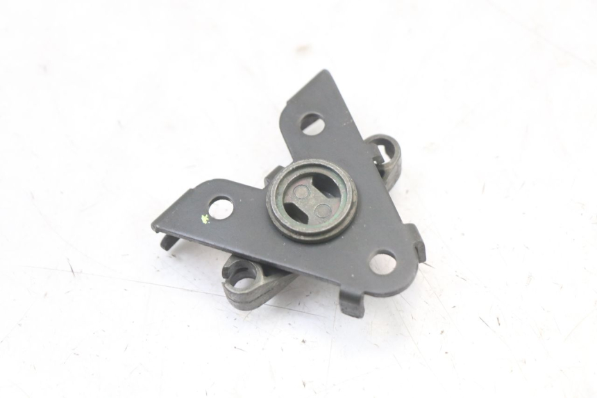 photo de ZAMEK KLAPY PEUGEOT DJANGO 125 (2014 - 2017) - Zbliżenie techniczne