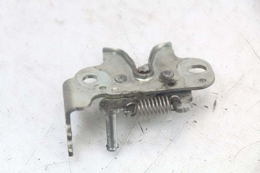 photo de ZAMEK KLAPY YAMAHA XMAX X-MAX ABS 125 (2017 - 2020) - Inny kąt widzenia