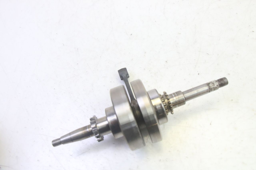 photo de WAŁ KORBOWY KYMCO AGILITY 16+ 4T 50 (2018 - 2023) - Stan powierzchni