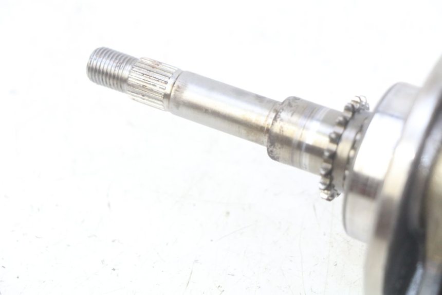 photo de WAŁ KORBOWY KYMCO AGILITY 4T 50 (2005 - 2018) - Oznaczenia i referencje