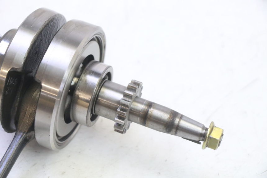 photo de WAŁ KORBOWY KYMCO AGILITY 4T 50 (2005 - 2018) - Zbliżenie techniczne