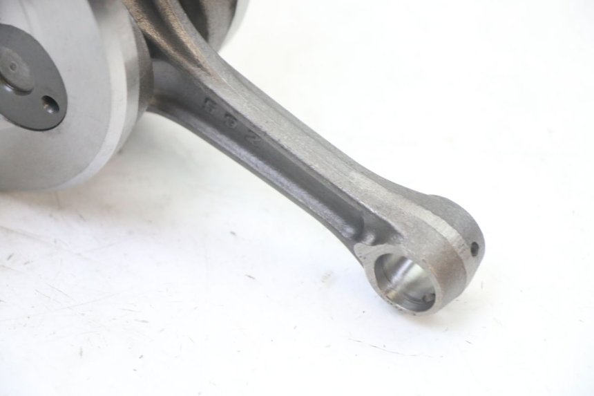 photo de WAŁ KORBOWY APRILIA ATLANTIC 125 (2003 - 2009) - Zoom stanu zużycia