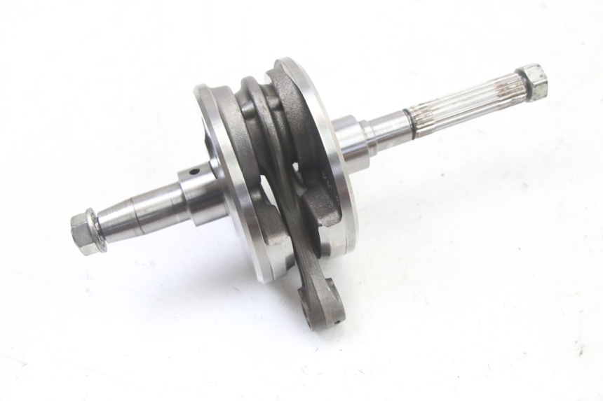 photo de WAŁ KORBOWY APRILIA ATLANTIC 125 (2003 - 2009) - Punkty mocowania