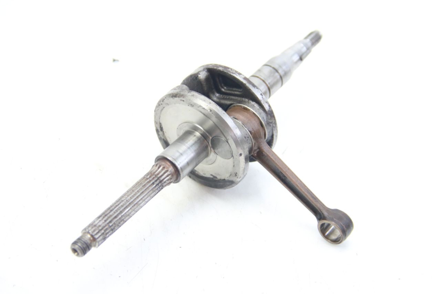 photo de WAŁ KORBOWY MBK BOOSTER SPIRIT NAKED 50 (2004 - 2017) - Widok główny