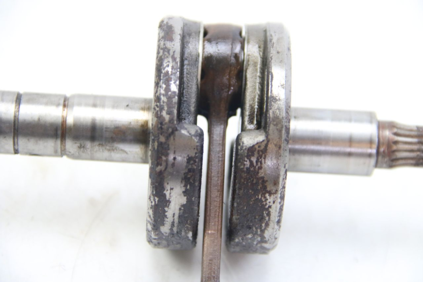 photo de WAŁ KORBOWY MBK BOOSTER SPIRIT NAKED 50 (2004 - 2017) - Zoom stanu zużycia