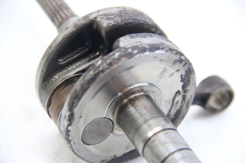 photo de WAŁ KORBOWY MBK BOOSTER SPIRIT NAKED 50 (2004 - 2017) - Zbliżenie techniczne