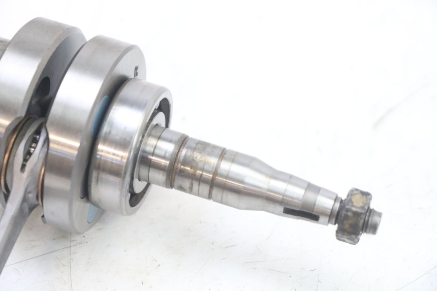 photo de WAŁ KORBOWY MBK BOOSTER SPIRIT NAKED 50 (2004 - 2017) - Zbliżenie techniczne