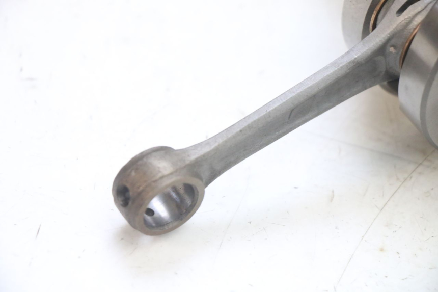 photo de WAŁ KORBOWY MBK BOOSTER SPIRIT NAKED 50 (2004 - 2017) - Widok ogólny