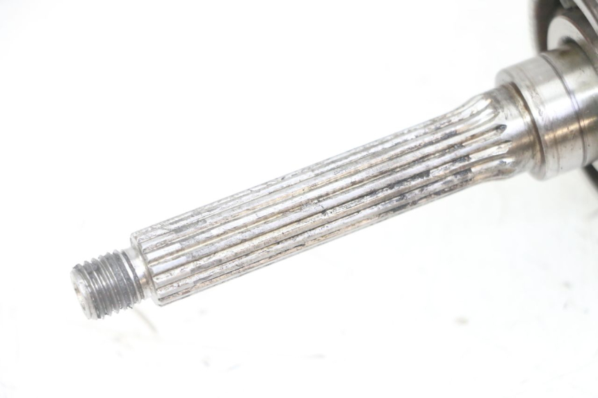 photo de WAŁ KORBOWY MBK BOOSTER SPIRIT NAKED 50 (2004 - 2017) - Inny kąt widzenia